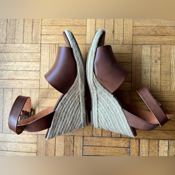 Old Navy Brown Wedge Espadrilles Size 9 Fits 8/8.5 - Picture 3 of 5